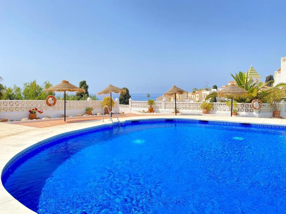 네르하 Capistrano Playa 715 Casasol 아파트 0*,  스페인