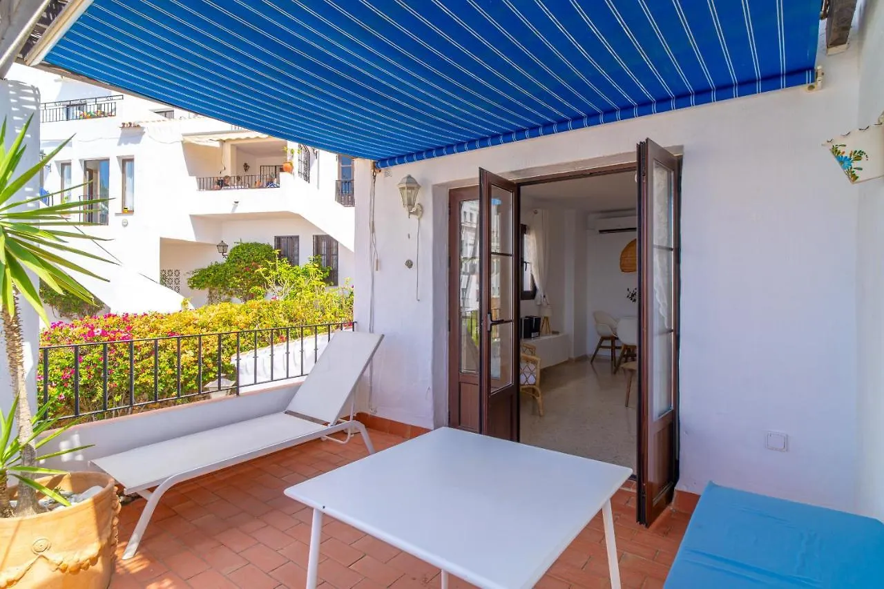 네르하 Capistrano Playa 715 Casasol 아파트 스페인